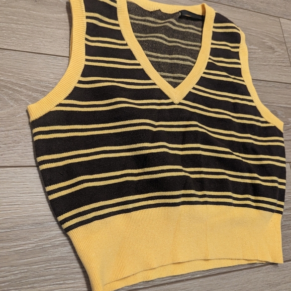 New Dolls Kill Sweater Vest - Picture 6 of 6